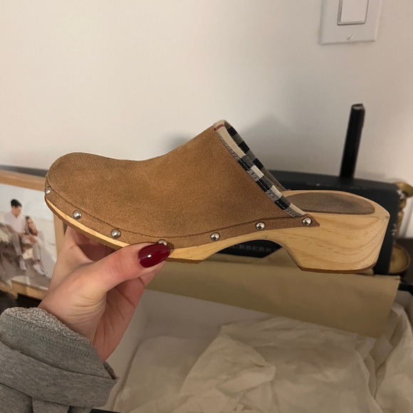 Burberry Tan Suede Nova Check Mule Clogs - Picture 6 of 10
